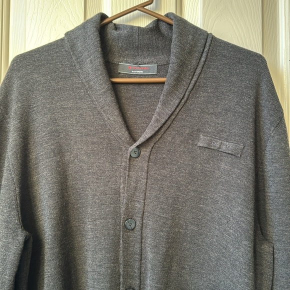 Air Canada Employee Men’s Classic Cardigan Front Button Closure Medium Gray - Picture 3 of 7
